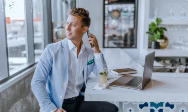 咪咕体育直播围绕实时赛事动态，深度赛后复盘，助您掌握全局。不断创新，回应用户的真实需求。 - 咪咕体育直播